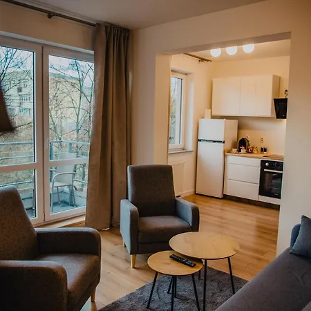 Jbhotels Premium Apartment *